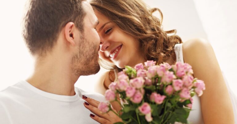 30 Heart Touching Romantic Quotes in HD Video